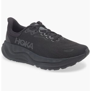 NEW In BOX
HOKA Arahi 8
Women’s SIZE-8.5 WIDE